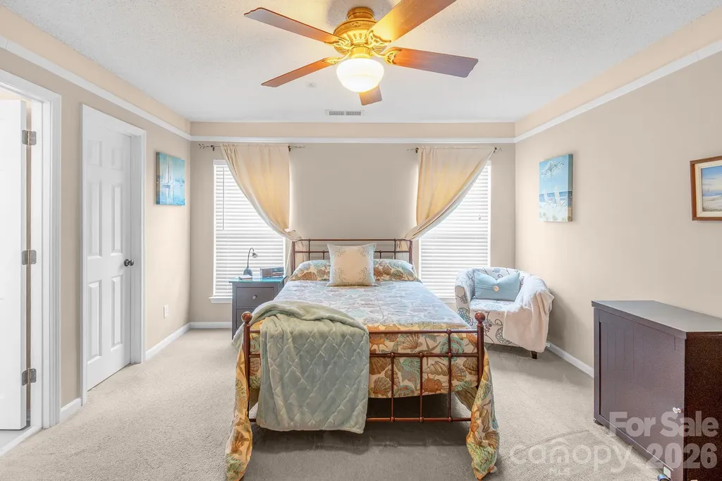 2714 Mill Valley Court Matthews NC 28105