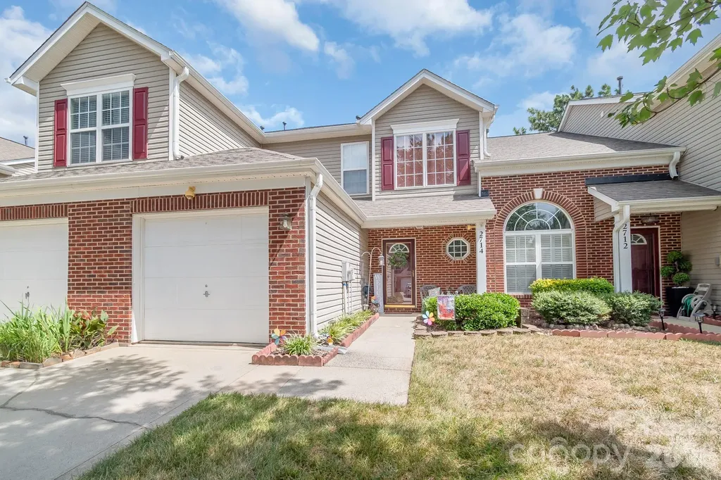 2714 Mill Valley Court Matthews NC 28105