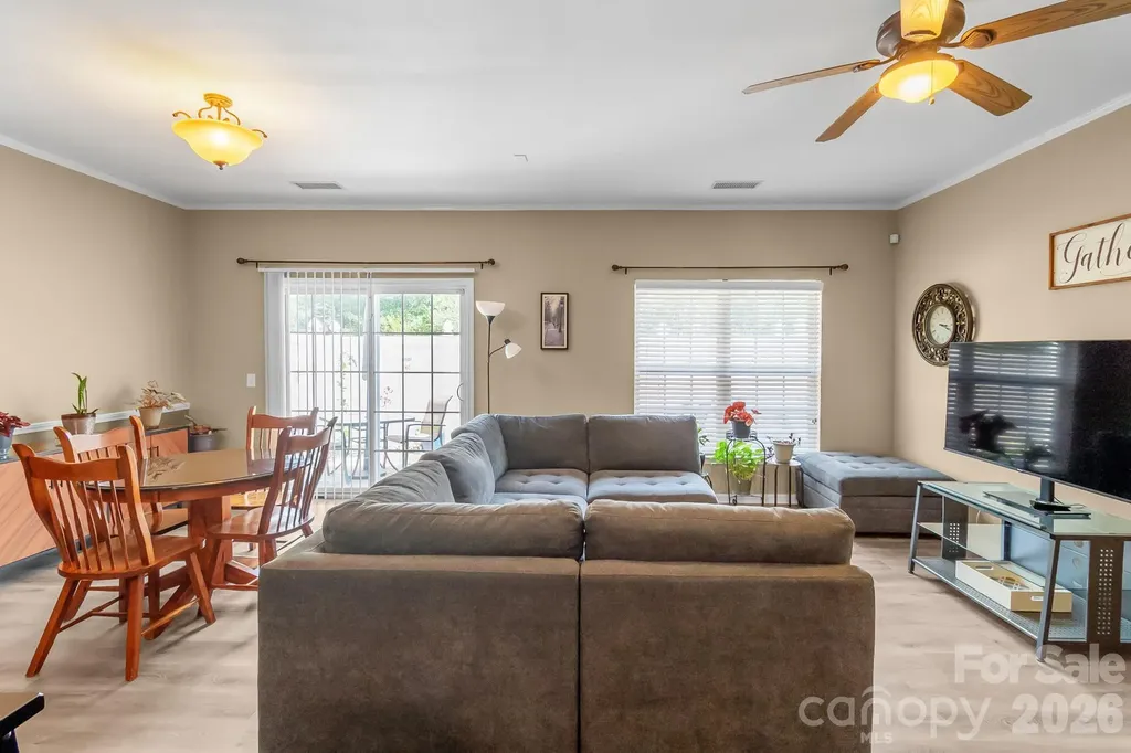 2714 Mill Valley Court Matthews NC 28105