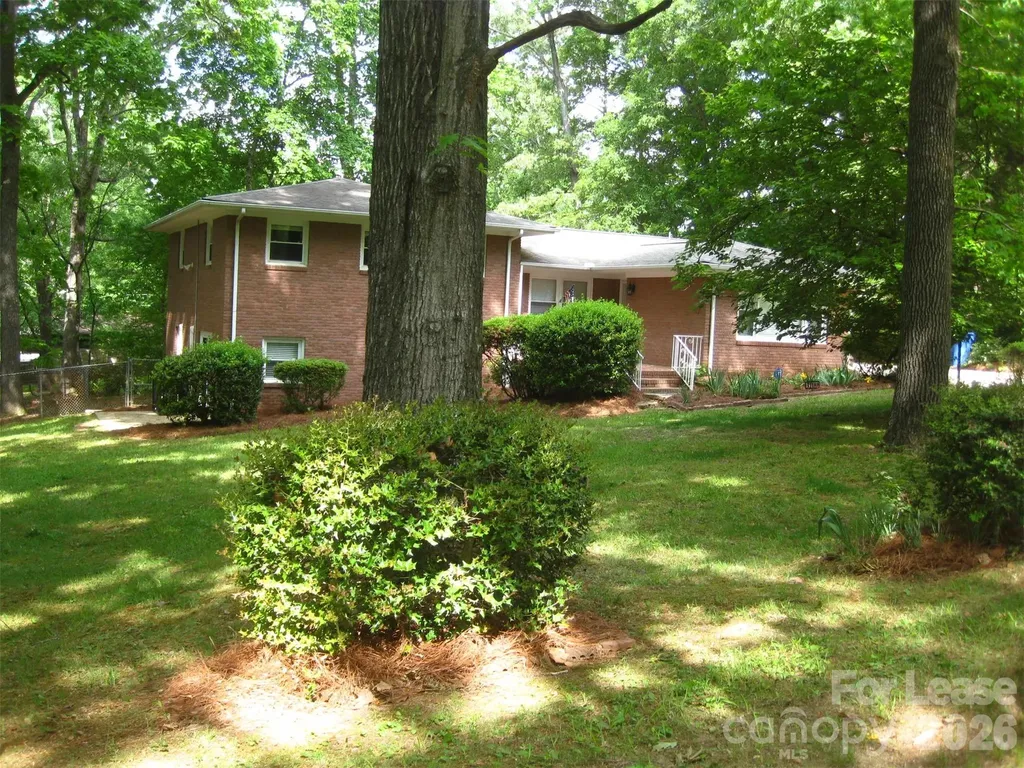3100 Greenwood Park Circle Albemarle NC 28001