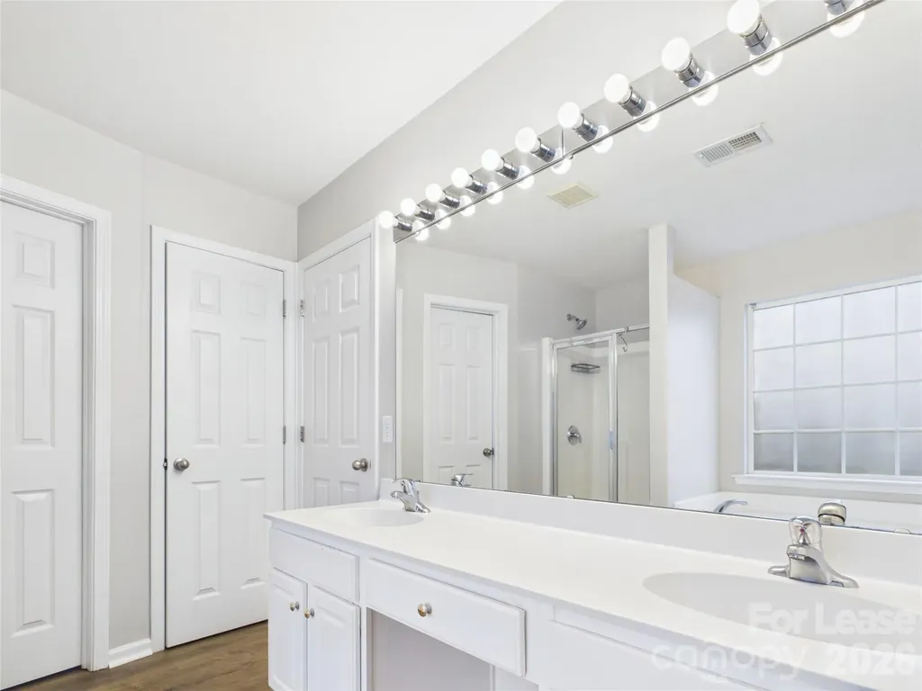 2204 Arbor Vista Drive Charlotte NC 28262