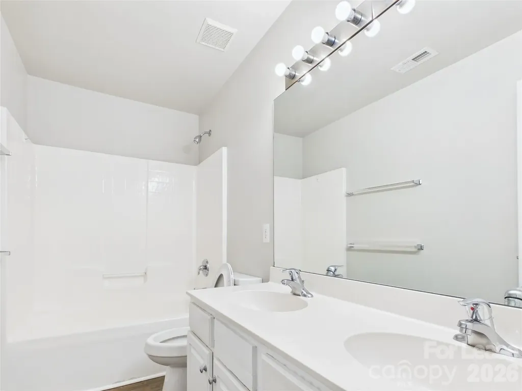 2204 Arbor Vista Drive Charlotte NC 28262
