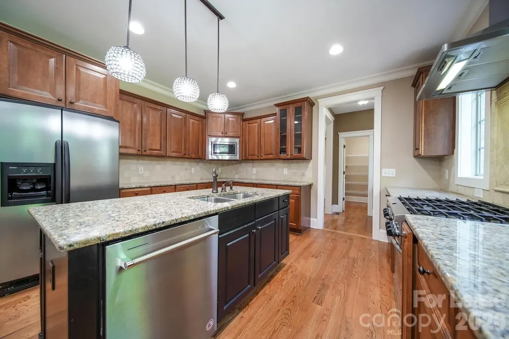 5534 Open Book Lane Charlotte NC 28270