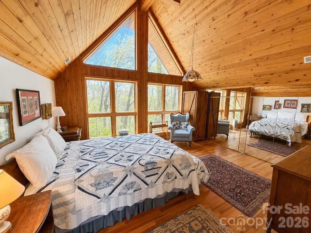 61 Skyfire Drive Burnsville NC 28714