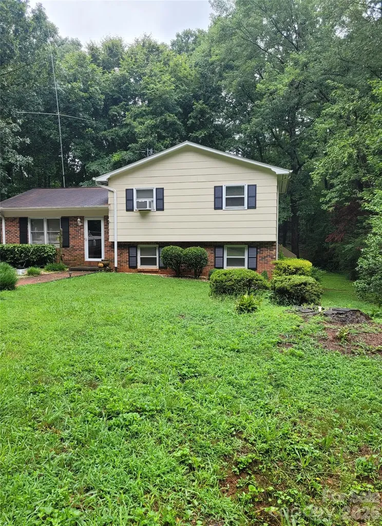 3745 Windhaven Drive NW Conover NC 28613