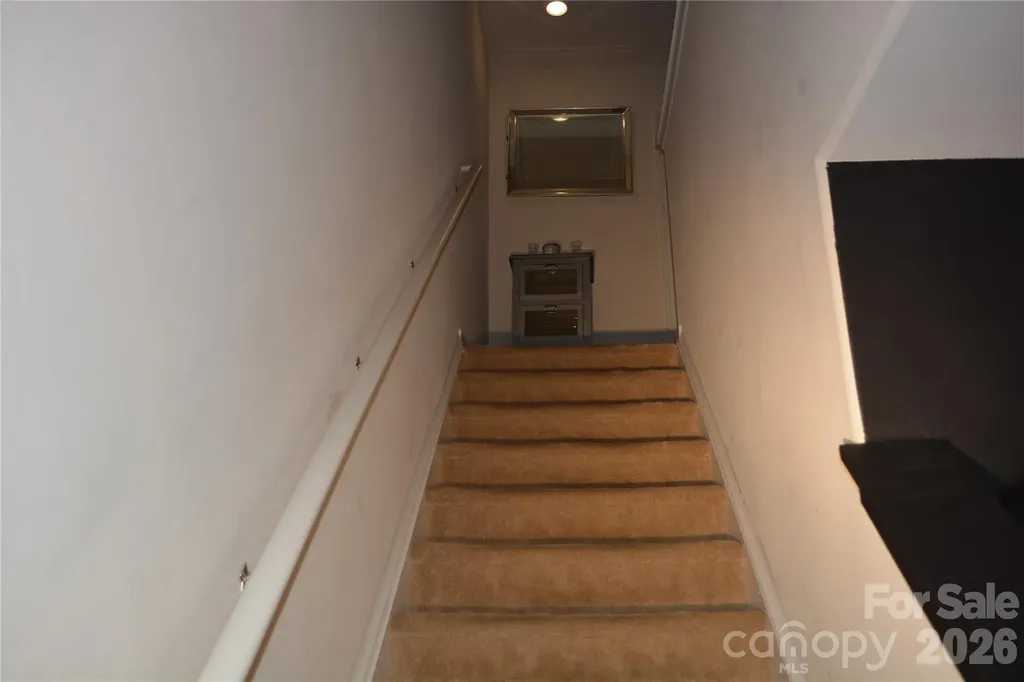 7218 Cuddington Drive Charlotte NC 28215