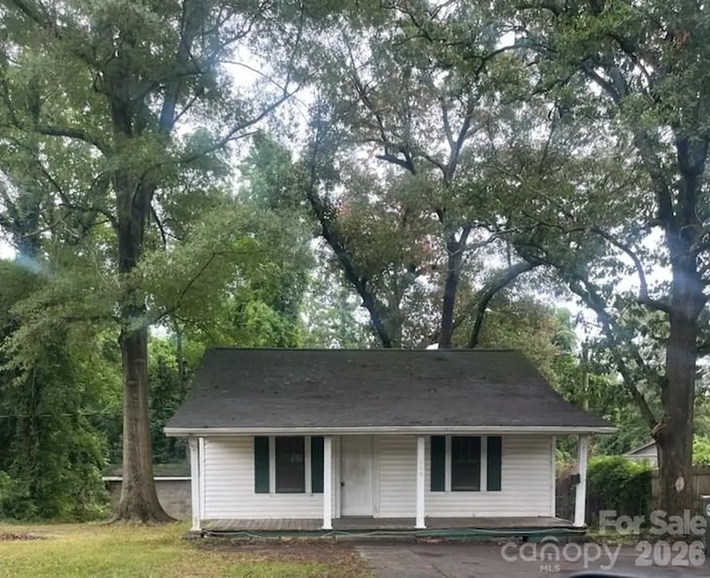 109 Carlton Drive Cherryville NC 28021