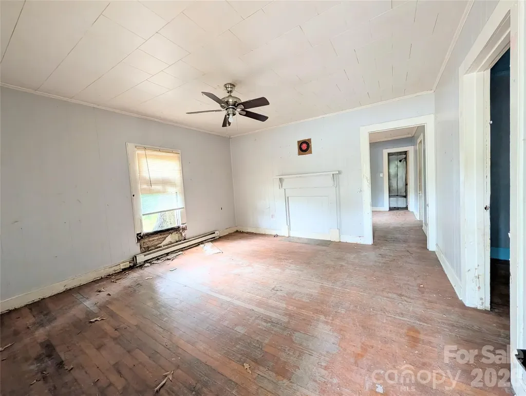 109 Carlton Drive Cherryville NC 28021