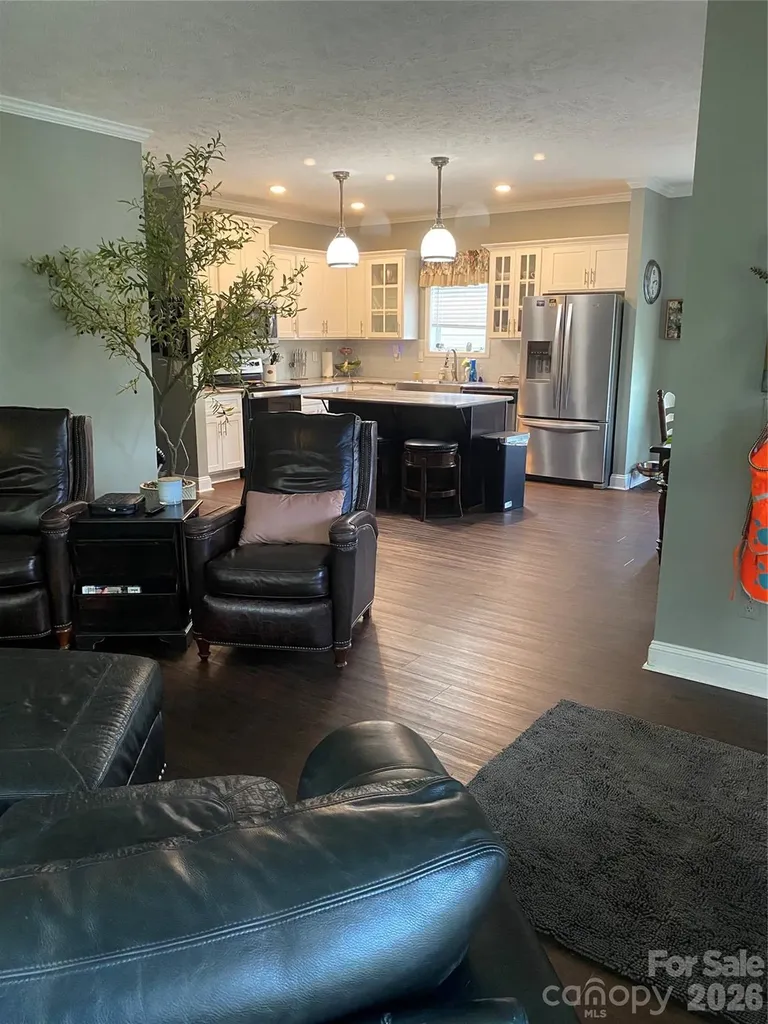 1568 John Smith Road Columbus NC 28722