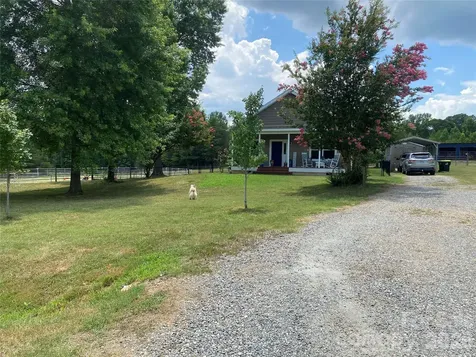 1568 John Smith Road Columbus NC 28722