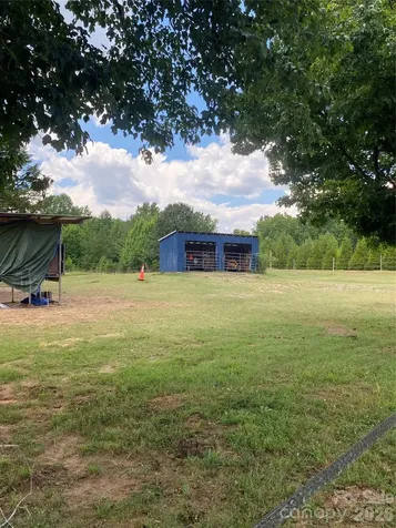 1568 John Smith Road Columbus NC 28722
