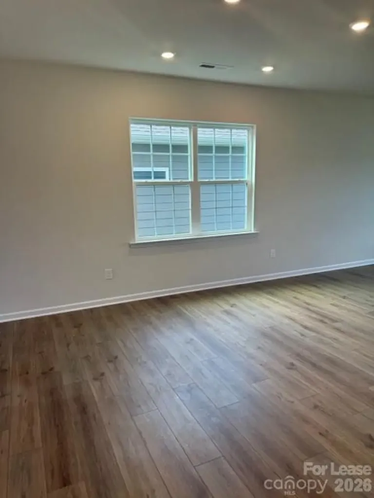 110 Red Juniper Way Statesville NC 28625