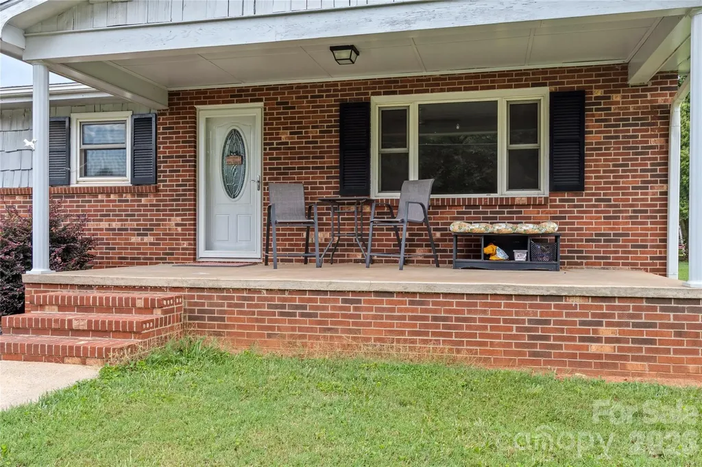 131 River Road Boonville NC 27011
