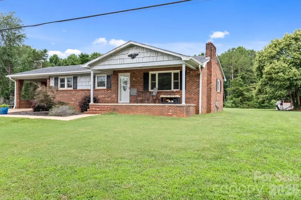 131 River Road Boonville NC 27011