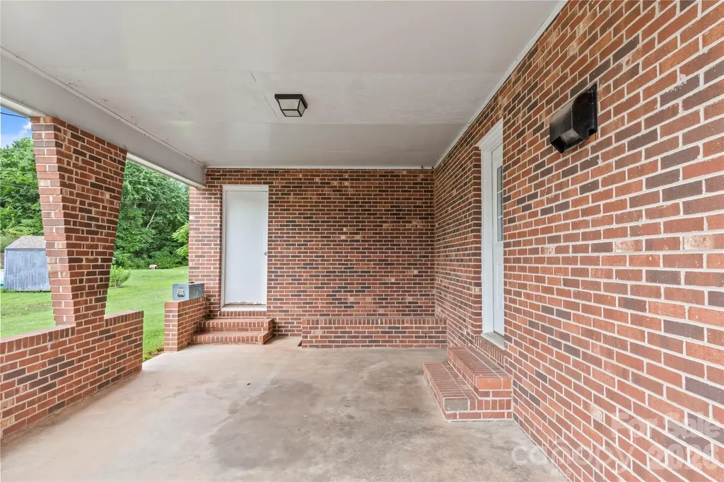 131 River Road Boonville NC 27011