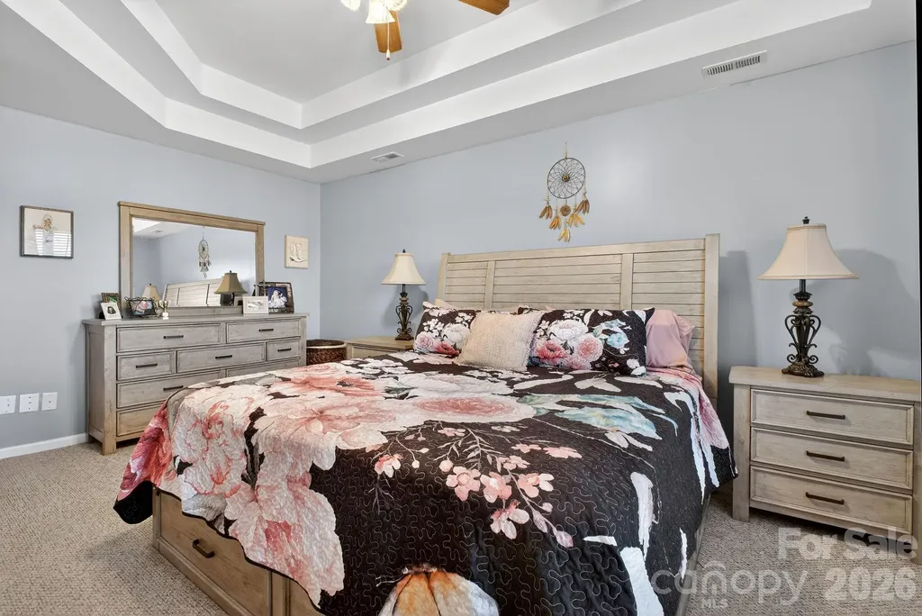 121 Guernsey Court Dallas NC 28034