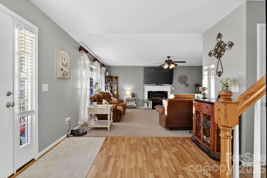 121 Guernsey Court Dallas NC 28034
