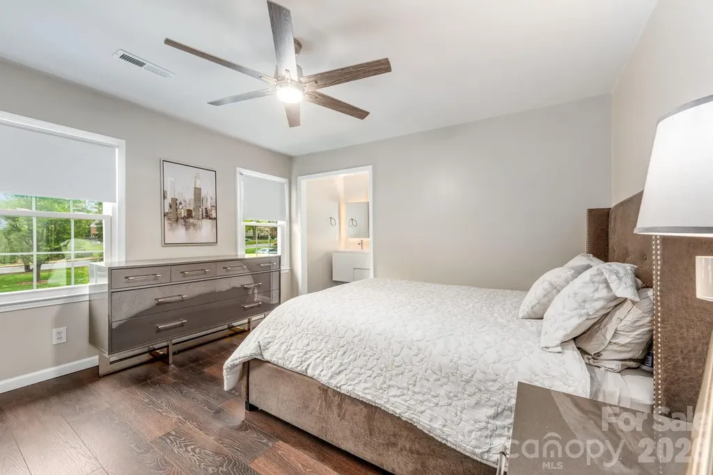 8308 Knights Bridge Road Charlotte NC 28210