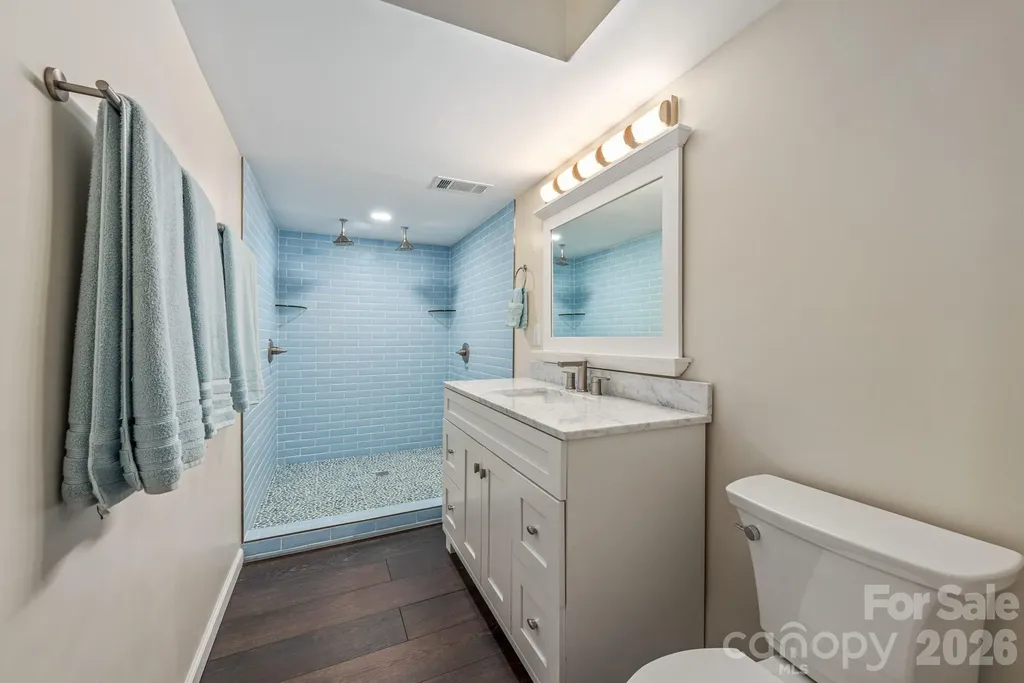 8308 Knights Bridge Road Charlotte NC 28210