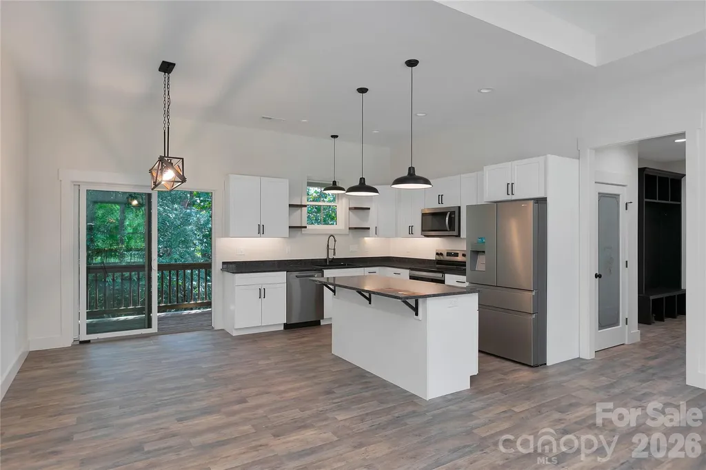 146 Cliff Road Penrose NC 28766