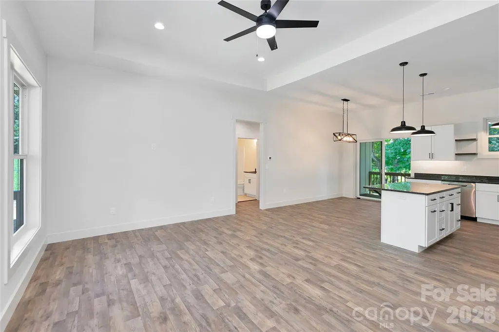 146 Cliff Road Penrose NC 28766