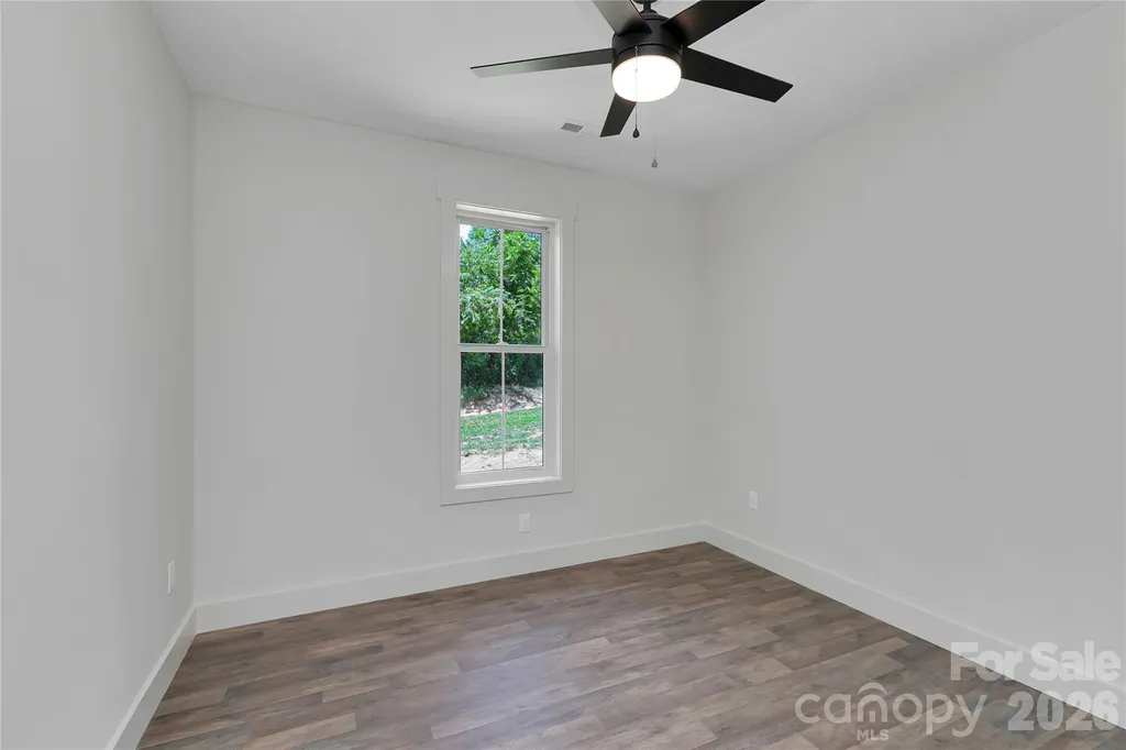 146 Cliff Road Penrose NC 28766