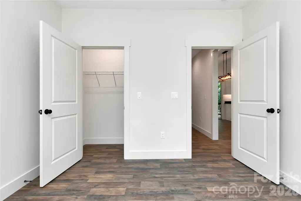 146 Cliff Road Penrose NC 28766