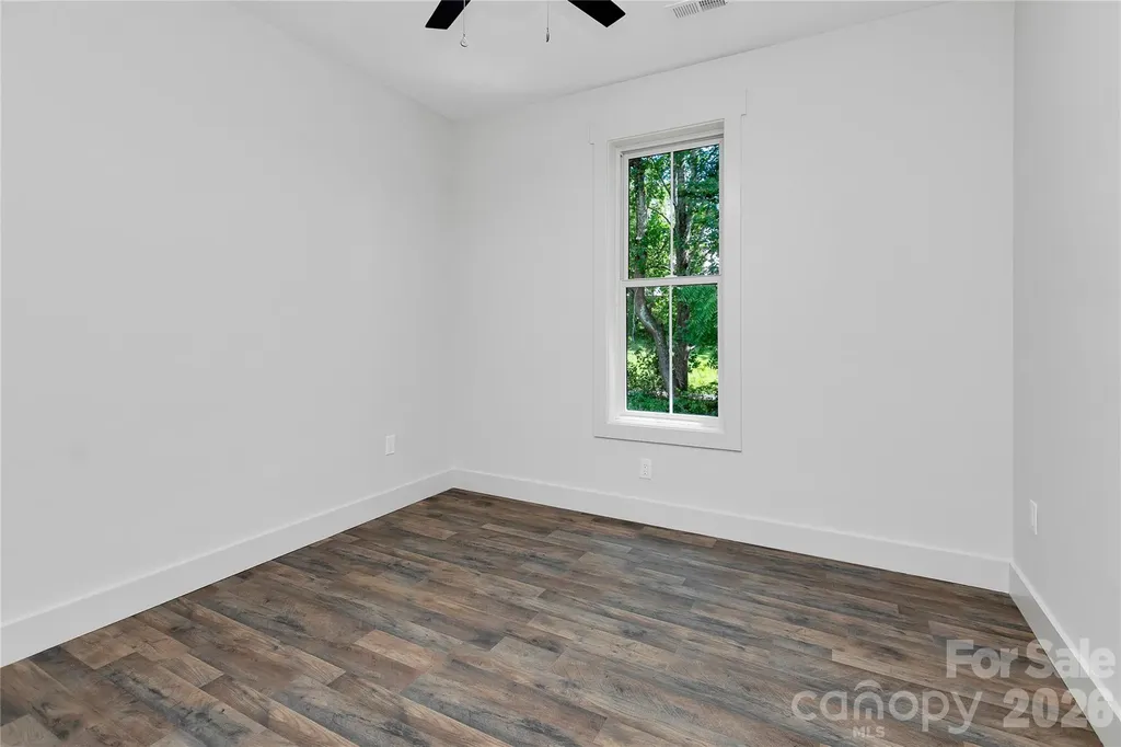 146 Cliff Road Penrose NC 28766