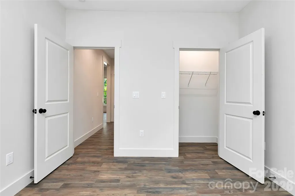146 Cliff Road Penrose NC 28766