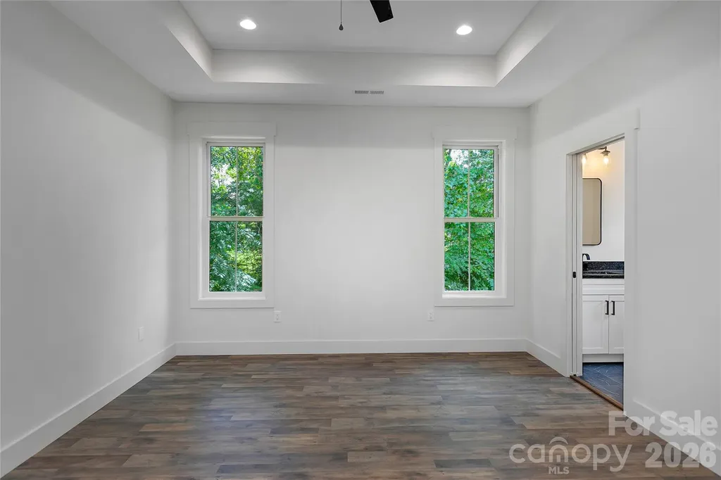 146 Cliff Road Penrose NC 28766