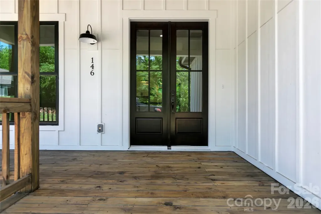 146 Cliff Road Penrose NC 28766