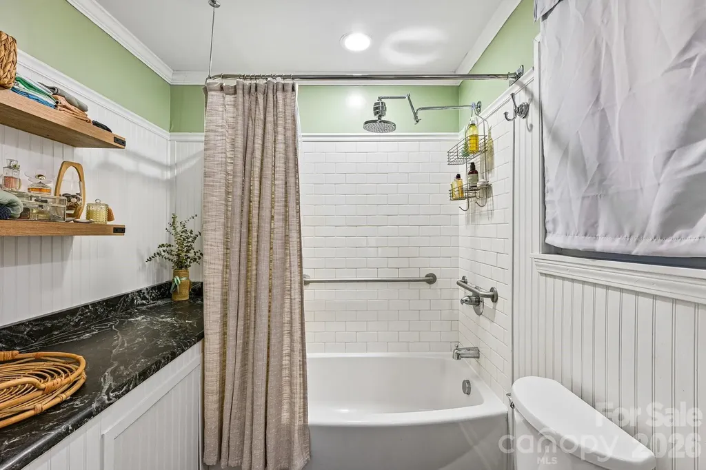 8658 Dog Leg Road Mooresville NC 28673