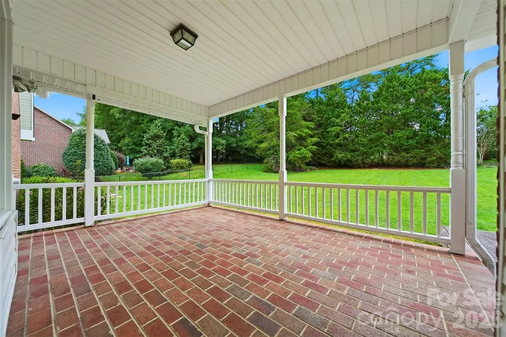 920 Barrington Drive NE Lenoir NC 28645