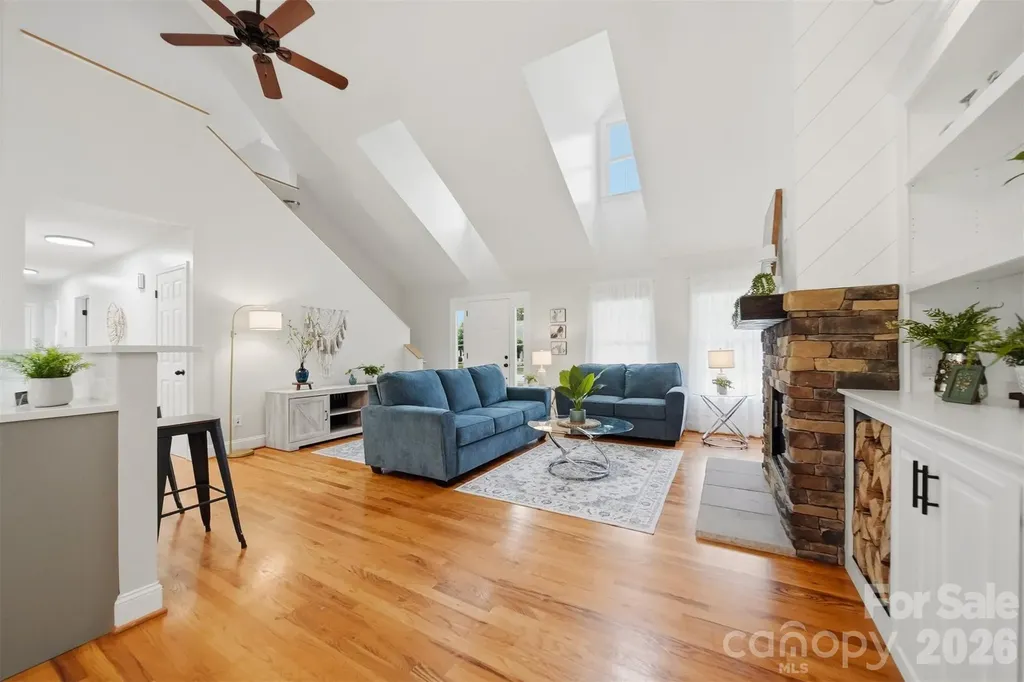 920 Barrington Drive NE Lenoir NC 28645