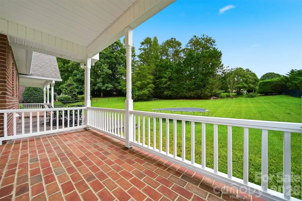 920 Barrington Drive NE Lenoir NC 28645