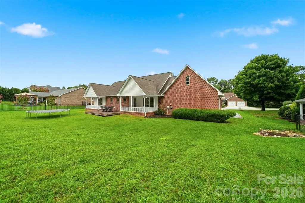 920 Barrington Drive NE Lenoir NC 28645