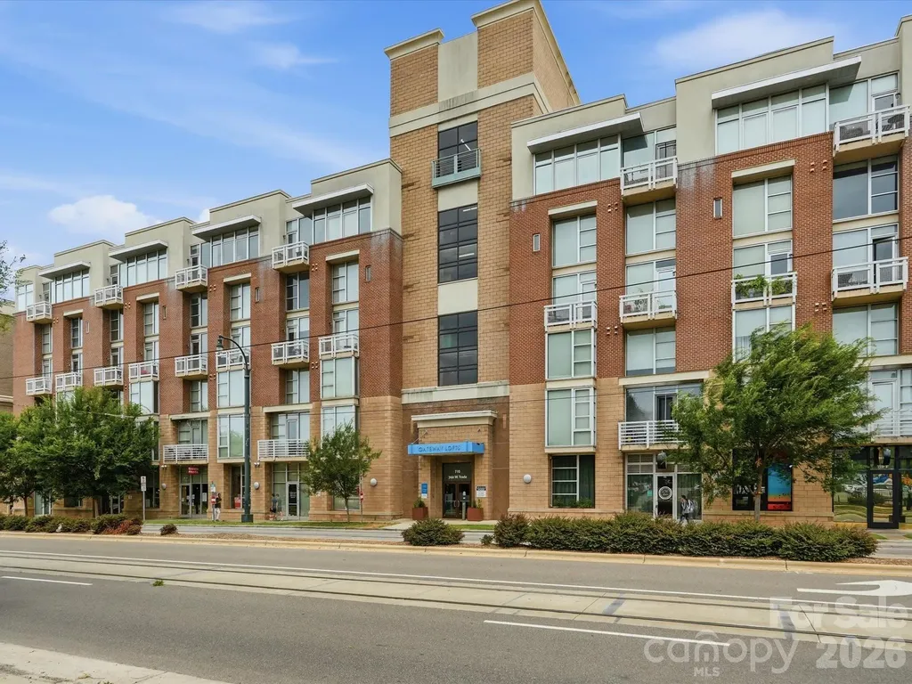 710 W Trade Street Charlotte NC 28202