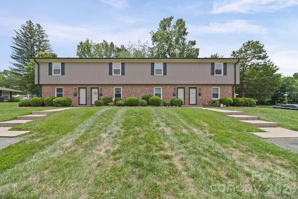 406 E 18th Street Kannapolis NC 28083