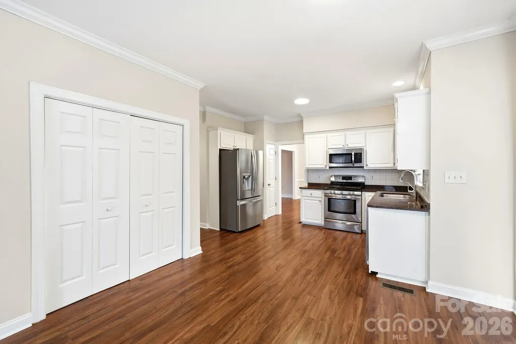 5305 Ravenglass Court Waxhaw NC 28173