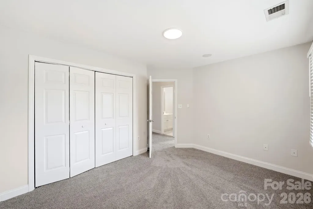 5305 Ravenglass Court Waxhaw NC 28173