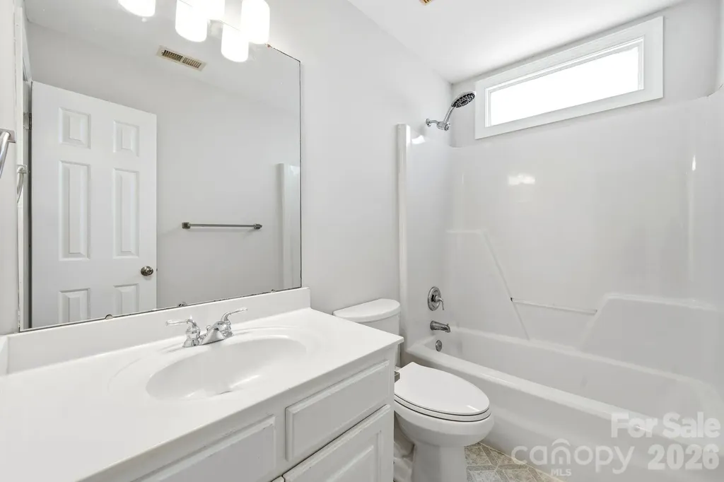 5305 Ravenglass Court Waxhaw NC 28173