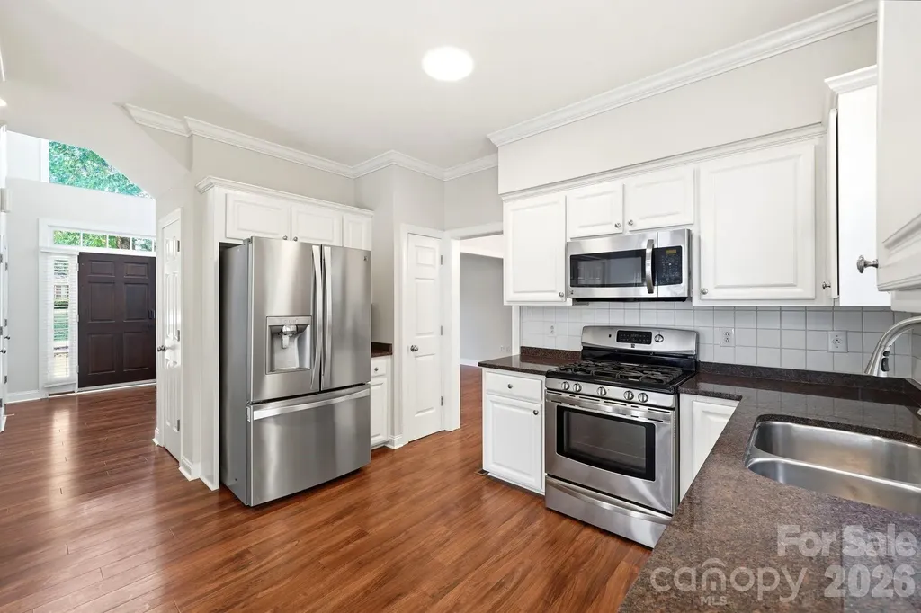 5305 Ravenglass Court Waxhaw NC 28173