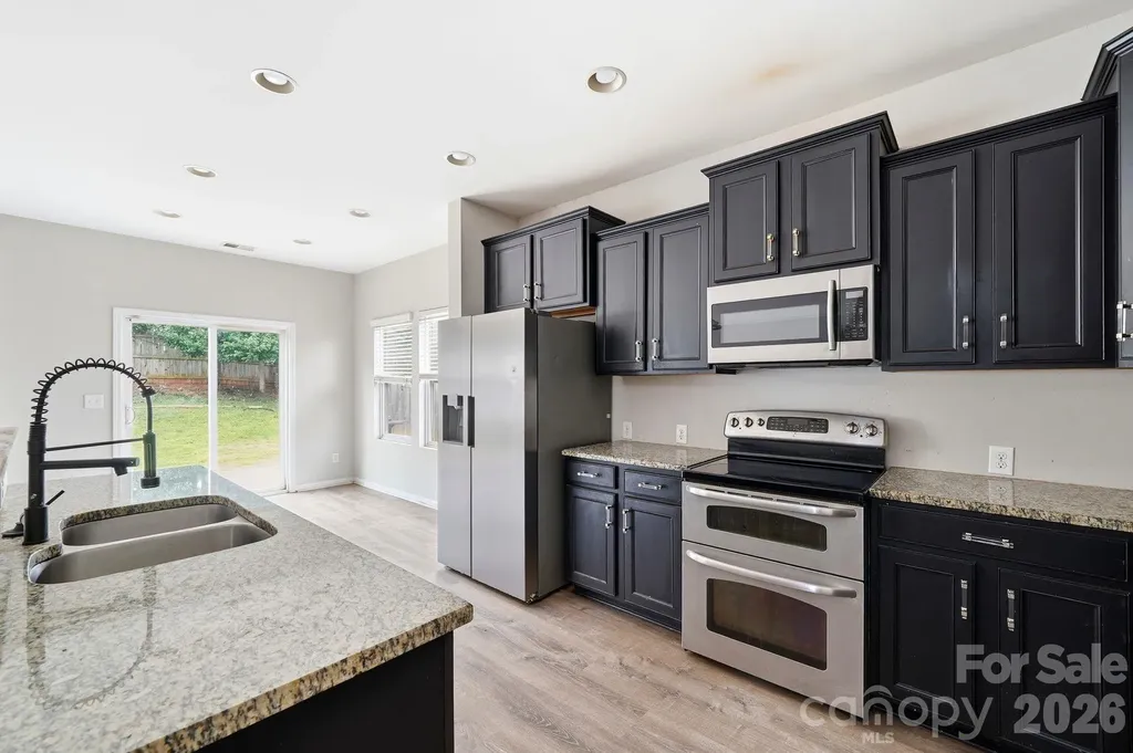 5011 Elementary View Drive Charlotte NC 28269