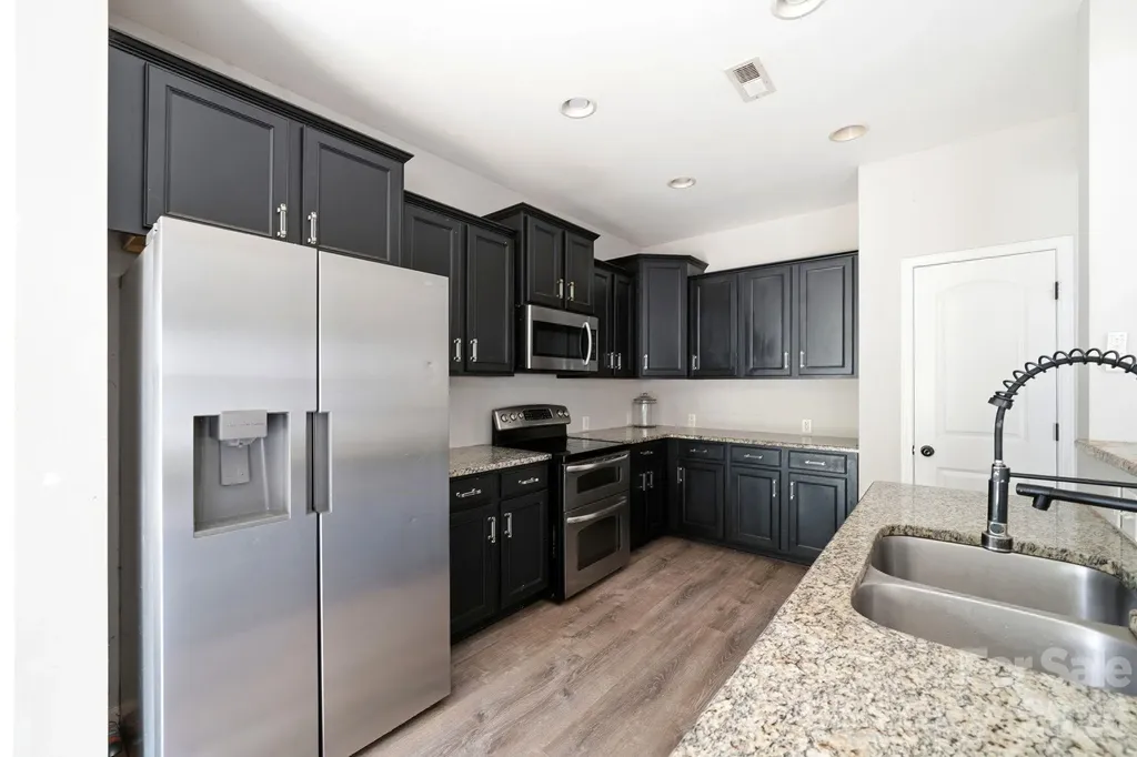 5011 Elementary View Drive Charlotte NC 28269