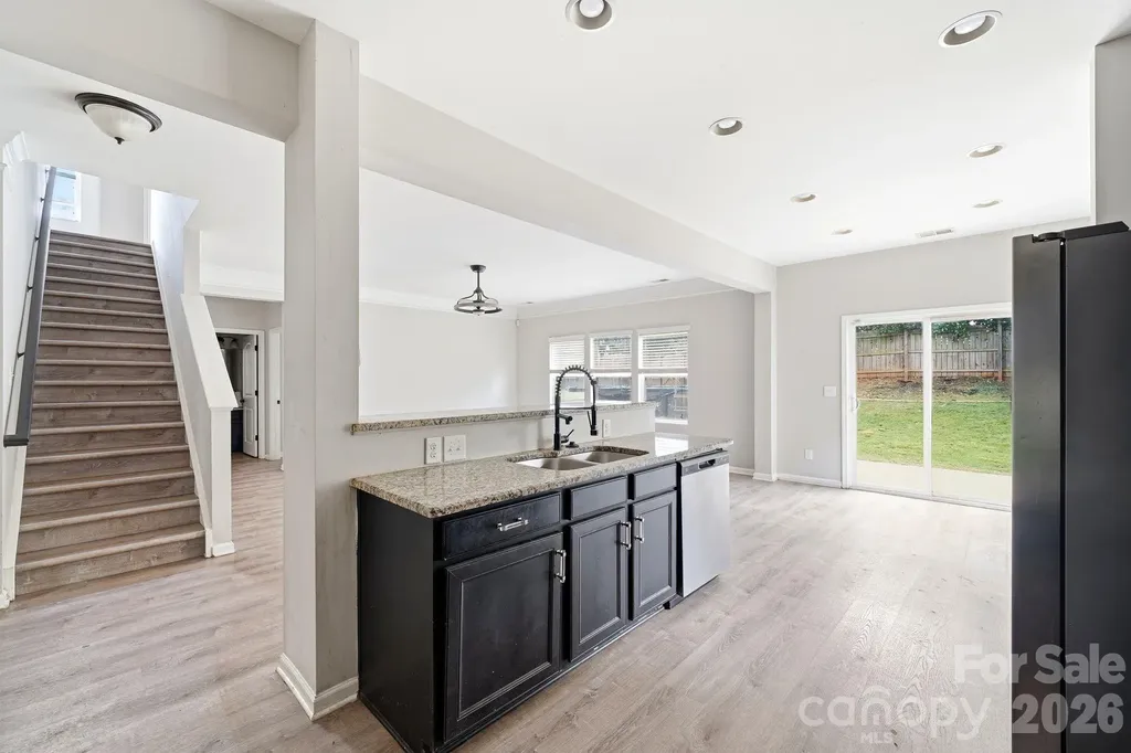 5011 Elementary View Drive Charlotte NC 28269