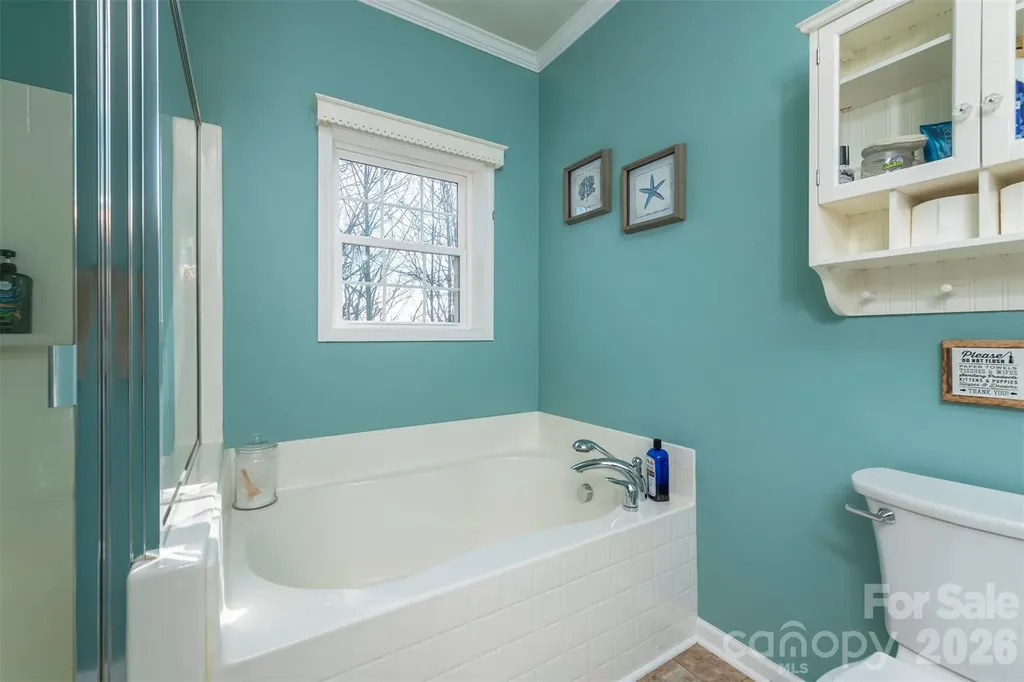 192 Buzzards Place Lake Lure NC 28746