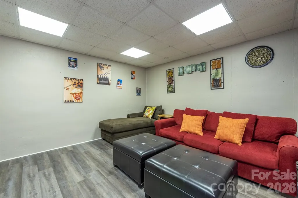192 Buzzards Place Lake Lure NC 28746