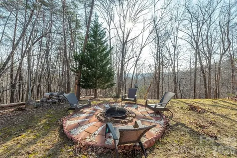 192 Buzzards Place Lake Lure NC 28746