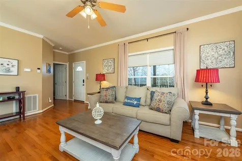192 Buzzards Place Lake Lure NC 28746