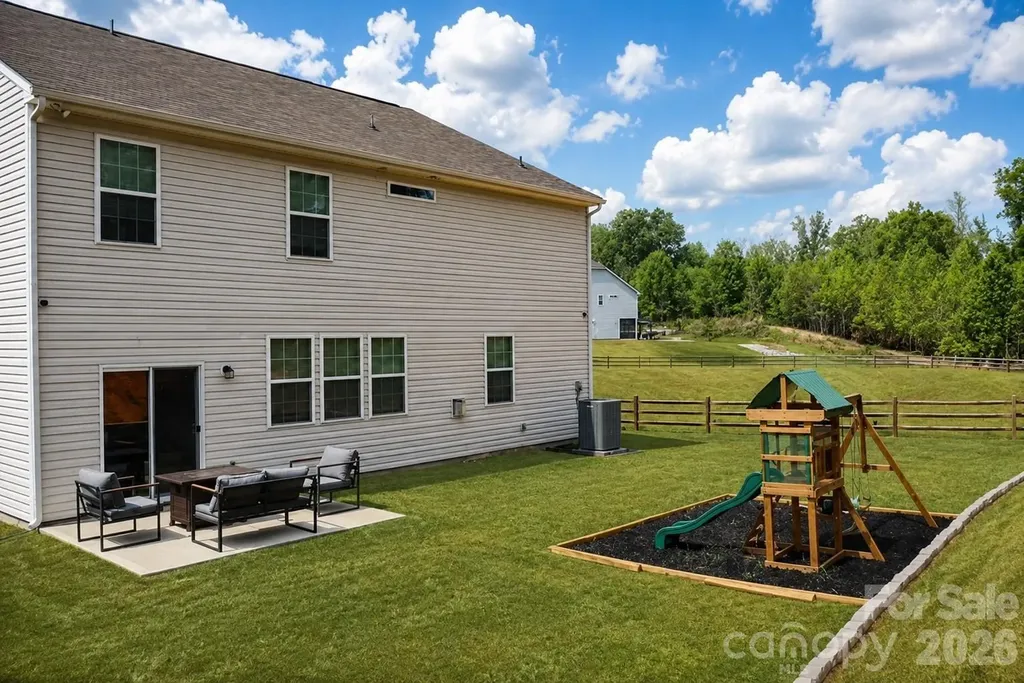378 Kennerly Center Drive Mooresville NC 28115